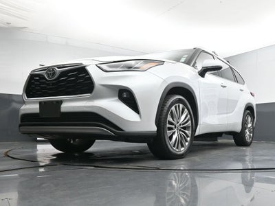 2023 Toyota Highlander Platinum