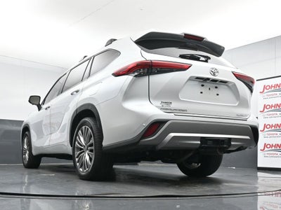 2023 Toyota Highlander Platinum