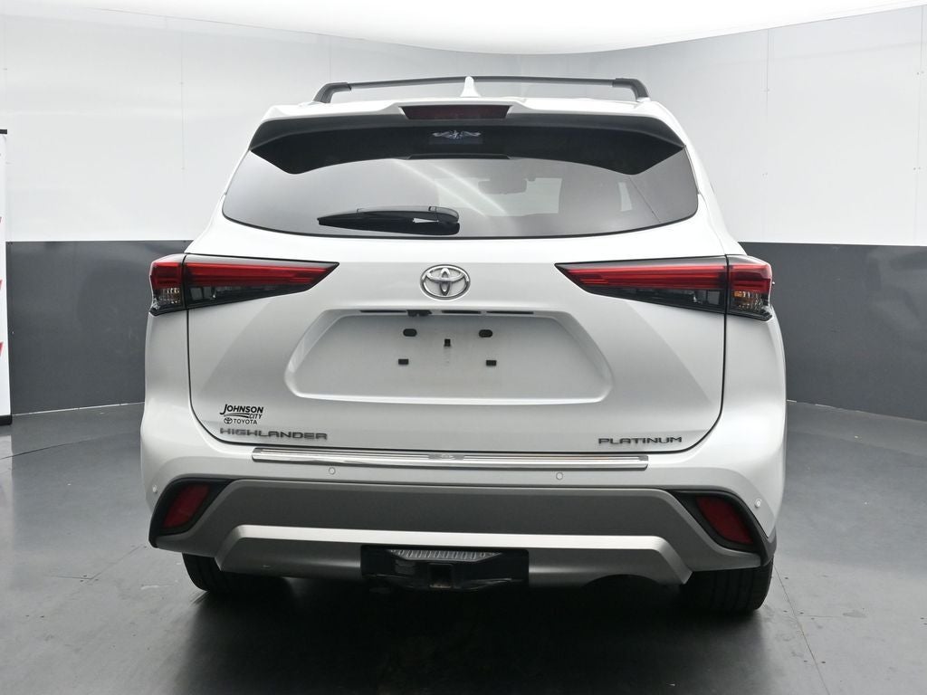 2023 Toyota Highlander Platinum