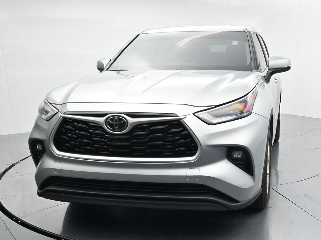 2023 Toyota Highlander LE