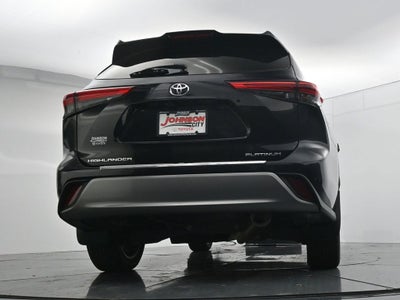 2023 Toyota Highlander Platinum