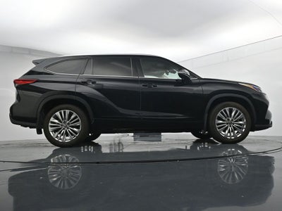 2023 Toyota Highlander Platinum