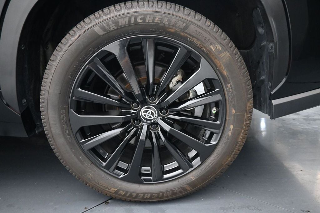 2023 Toyota Highlander XSE