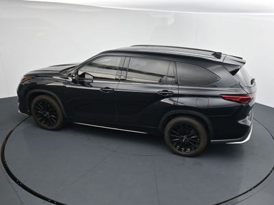 2023 Toyota Highlander XSE