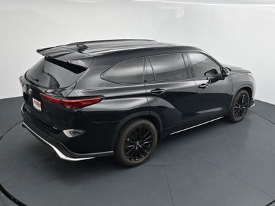 2023 Toyota Highlander XSE