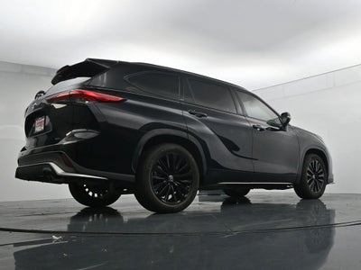 2023 Toyota Highlander XSE