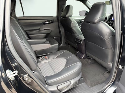 2023 Toyota Highlander XSE