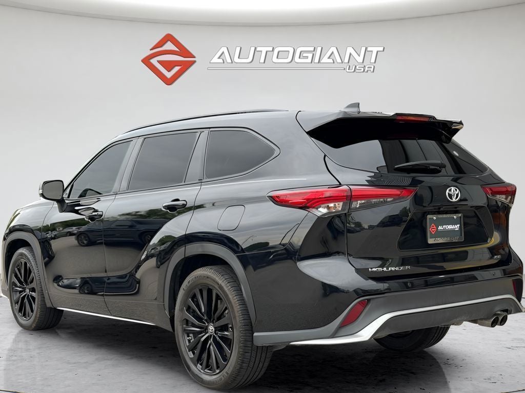 2023 Toyota Highlander XSE