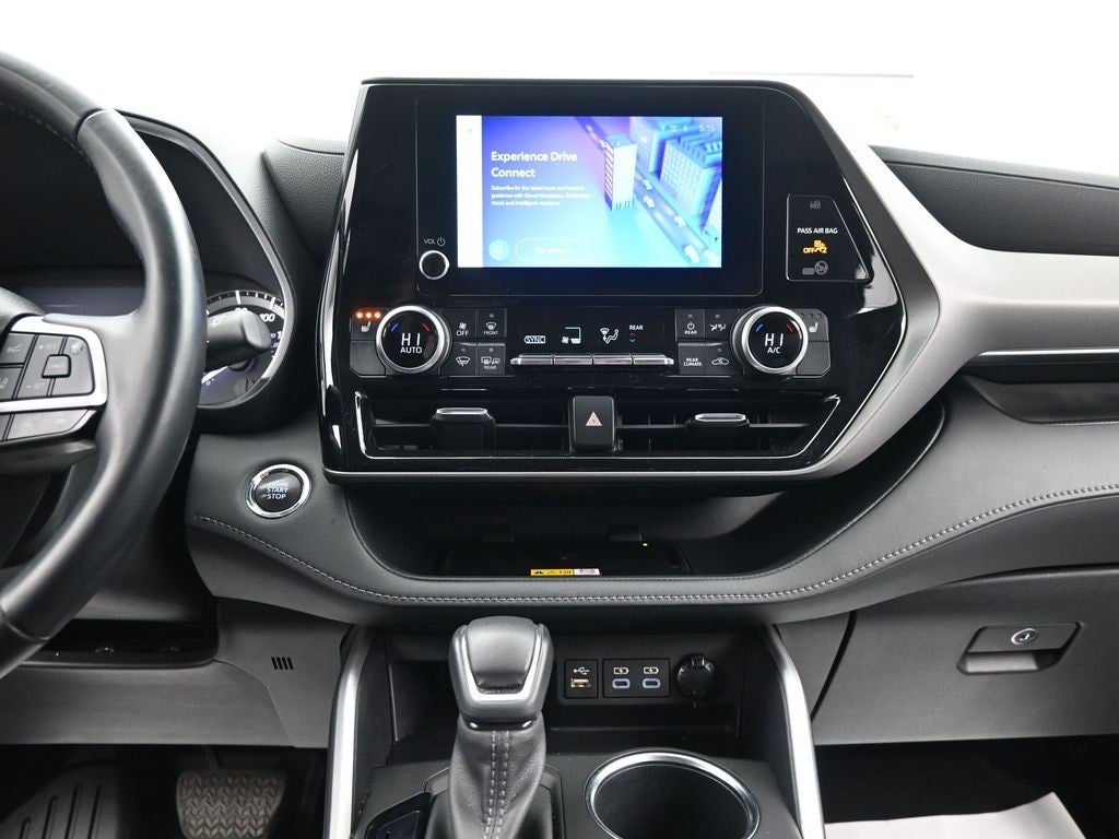 2023 Toyota Highlander XLE AWD