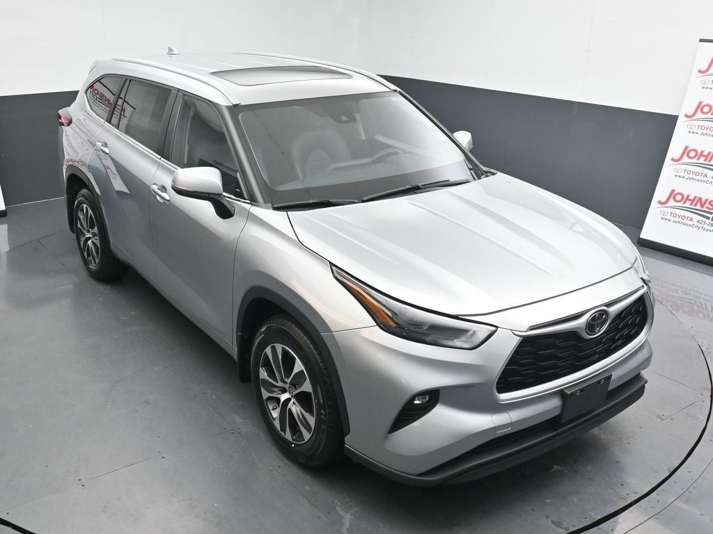 2023 Toyota Highlander XLE AWD