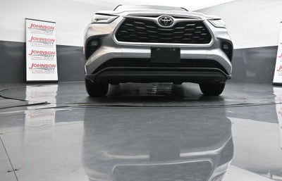 2023 Toyota Highlander XLE AWD