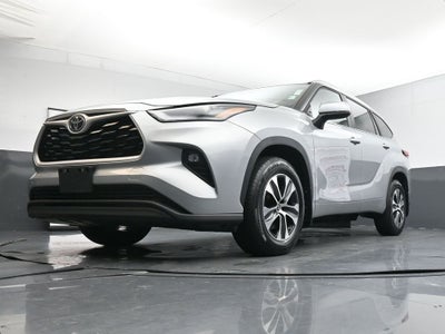 2023 Toyota Highlander XLE AWD