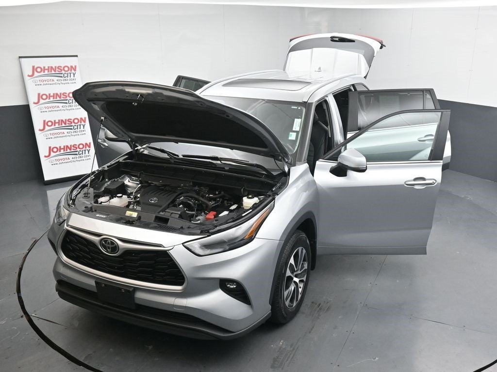 2023 Toyota Highlander XLE AWD