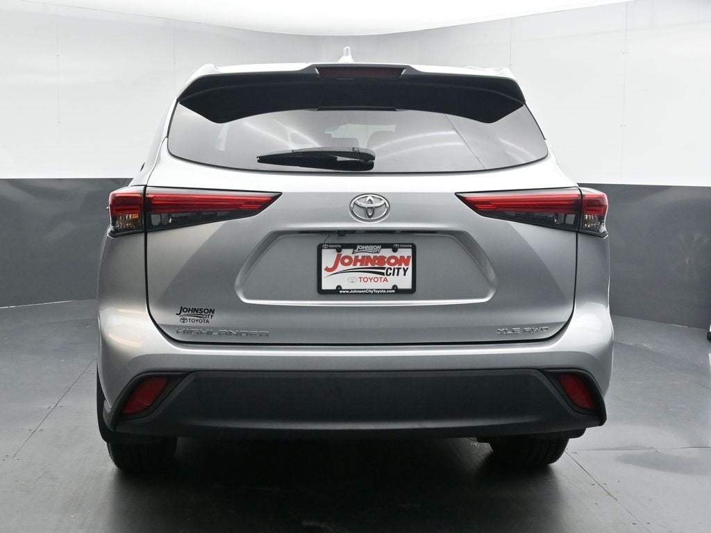 2023 Toyota Highlander XLE AWD
