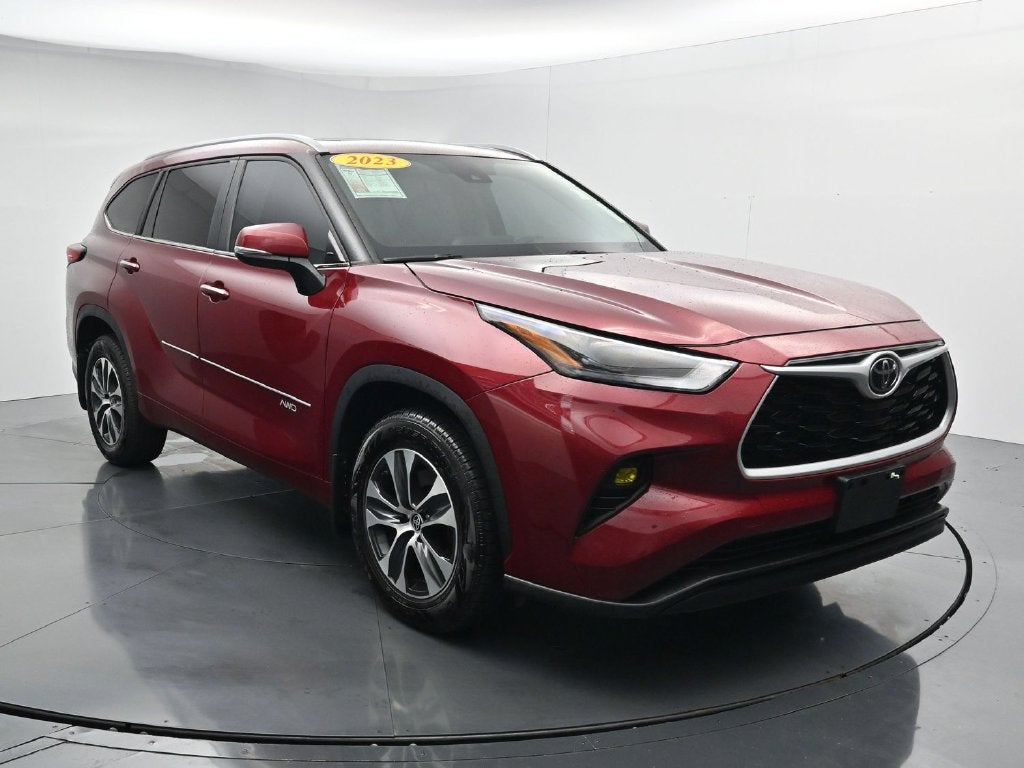 2023 Toyota Highlander XLE