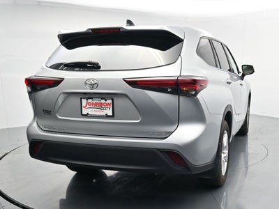 2024 Toyota Highlander LE