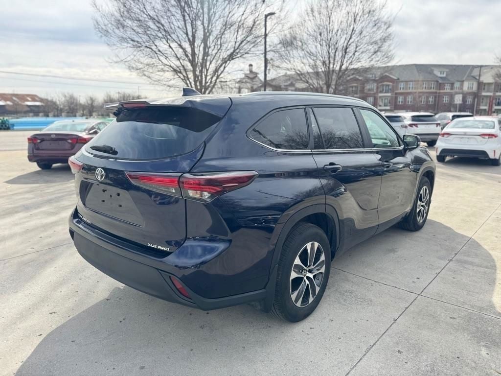 2024 Toyota Highlander XLE