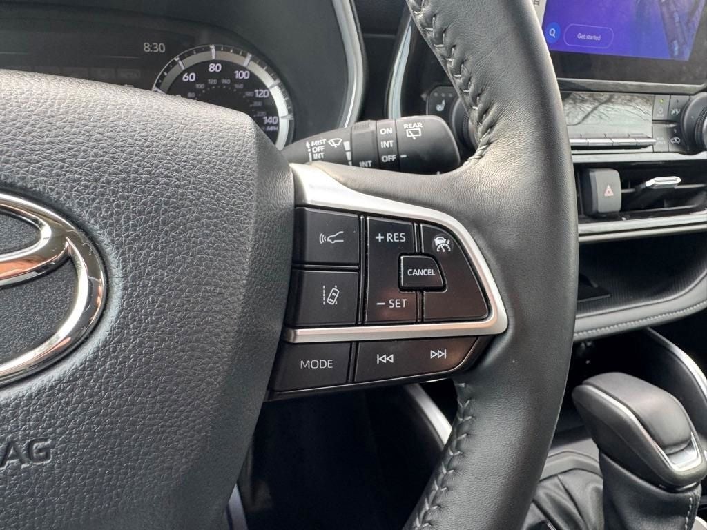 2024 Toyota Highlander XLE