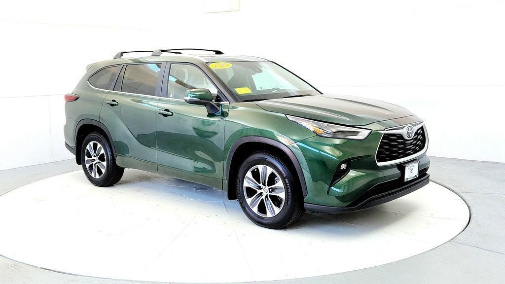 2024 Toyota Highlander XLE