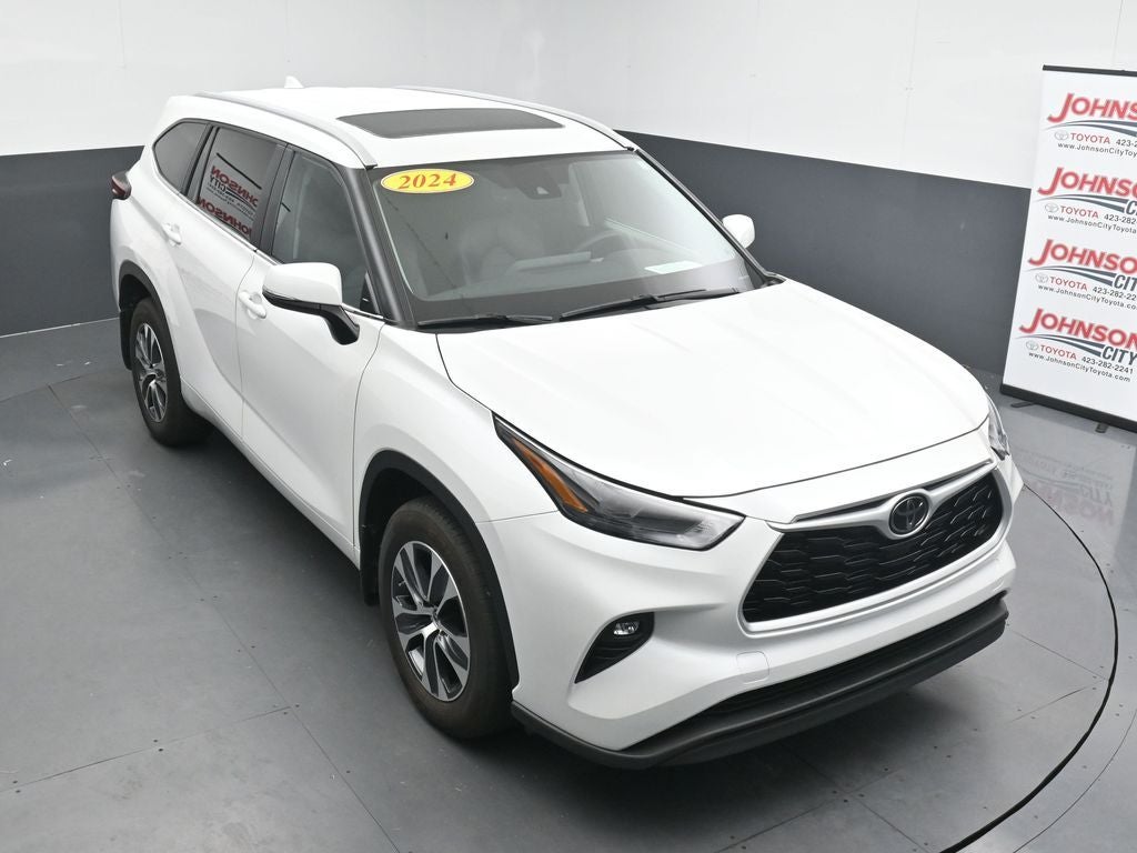 2024 Toyota Highlander XLE
