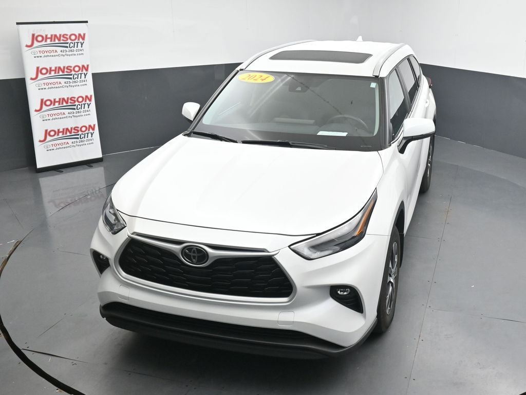 2024 Toyota Highlander XLE