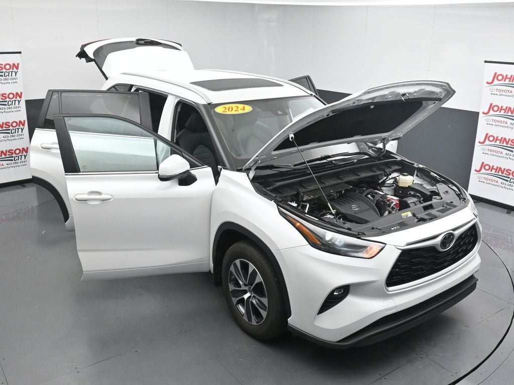 2024 Toyota Highlander XLE