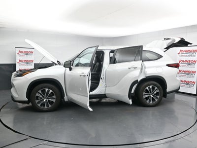 2024 Toyota Highlander XLE