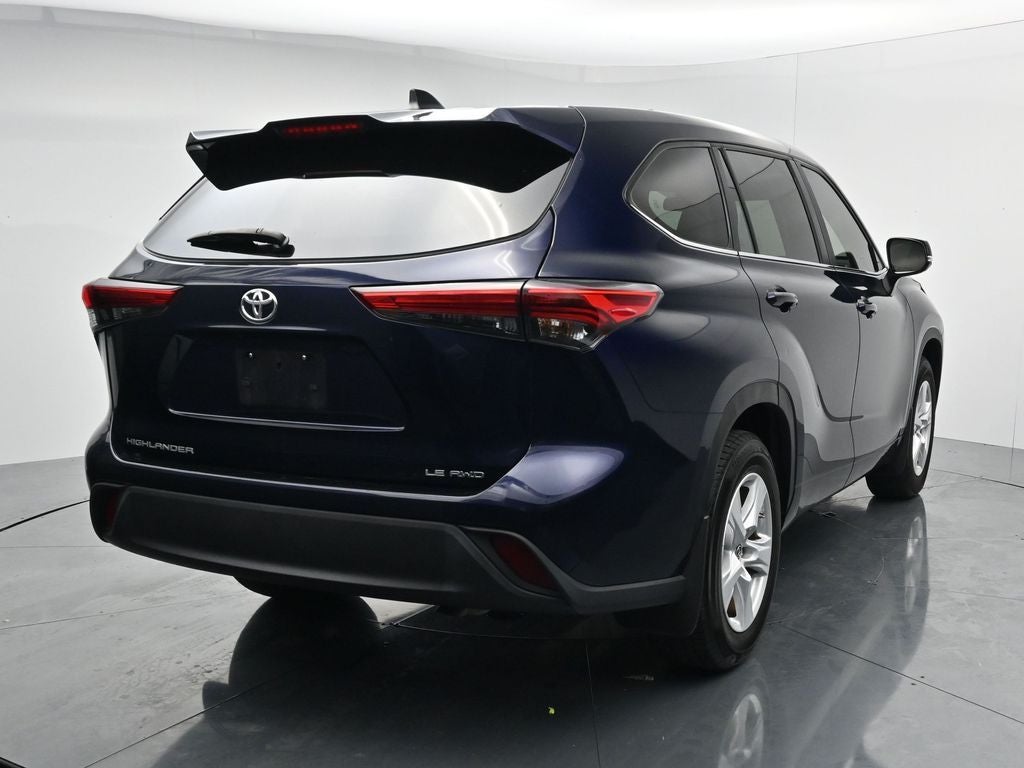 2023 Toyota Highlander LE