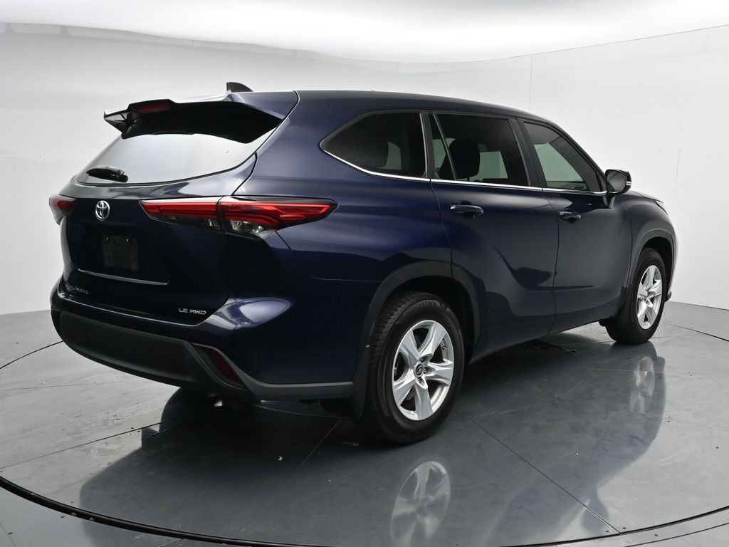 2023 Toyota Highlander LE