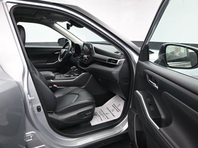 2023 Toyota Highlander XLE AWD