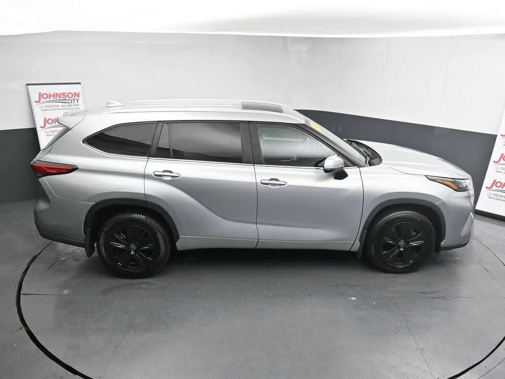 2023 Toyota Highlander XLE AWD