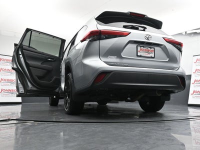 2023 Toyota Highlander XLE AWD