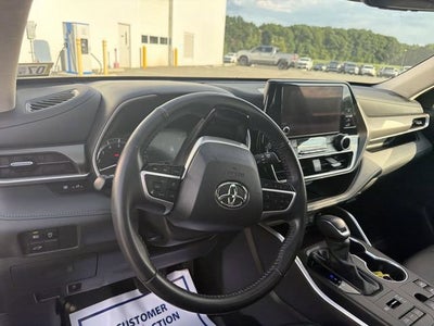 2024 Toyota Highlander XLE