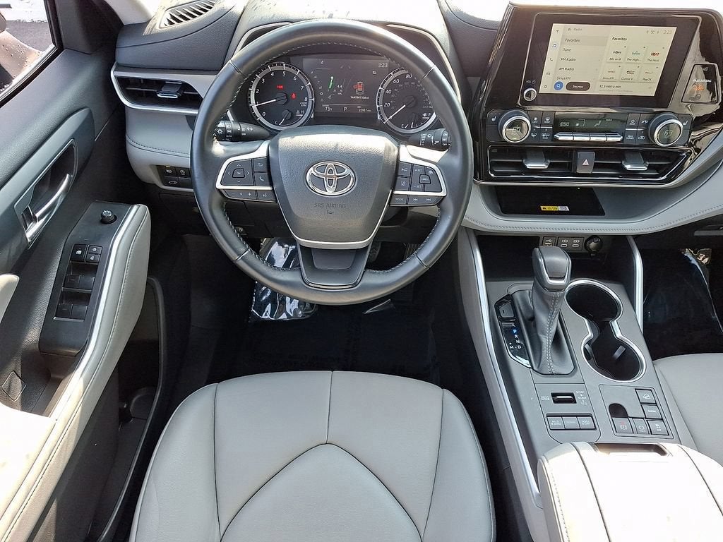 2023 Toyota Highlander XLE