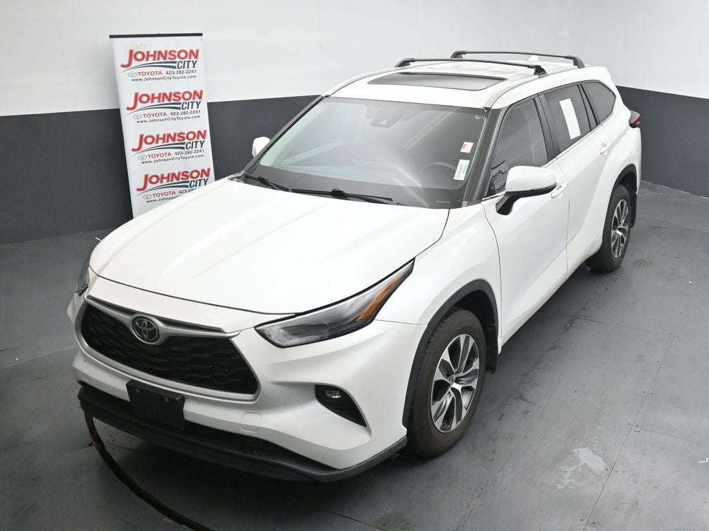 2023 Toyota Highlander XLE