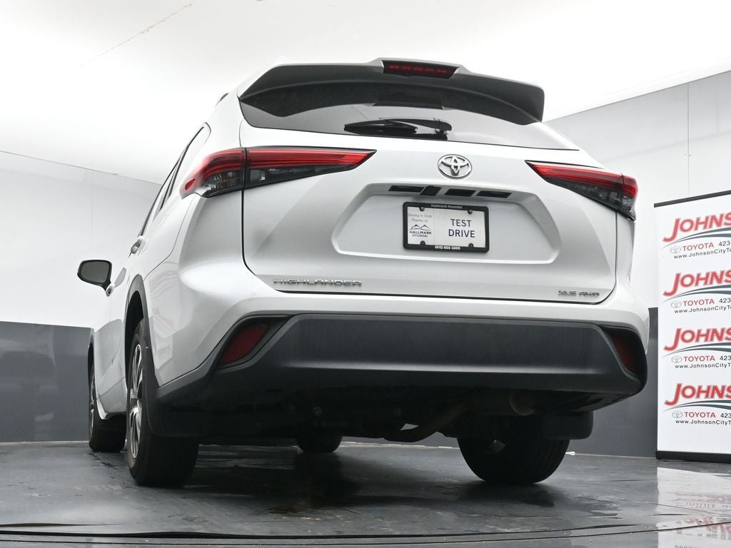 2023 Toyota Highlander XLE