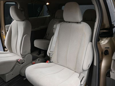 2014 Toyota Sienna LE