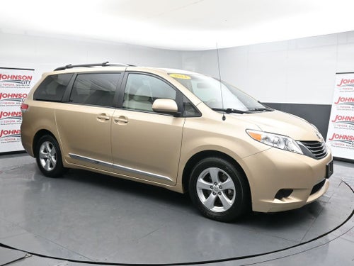 2014 Toyota Sienna LE