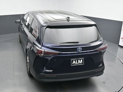 2024 Toyota Sienna LE 8 Passenger