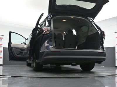 2024 Toyota Sienna LE 8 Passenger