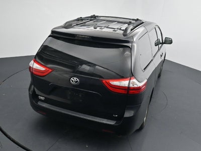 2017 Toyota Sienna LE 8 Passenger