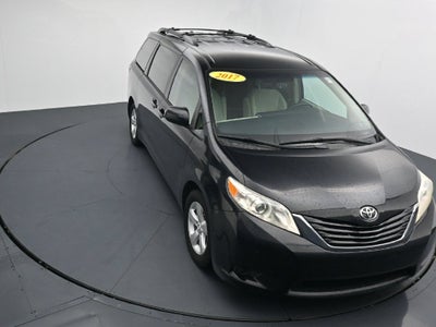2017 Toyota Sienna LE 8 Passenger