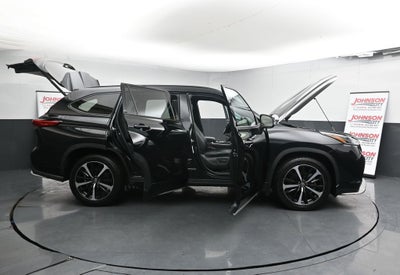 2021 Toyota Highlander XSE