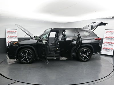 2021 Toyota Highlander XSE