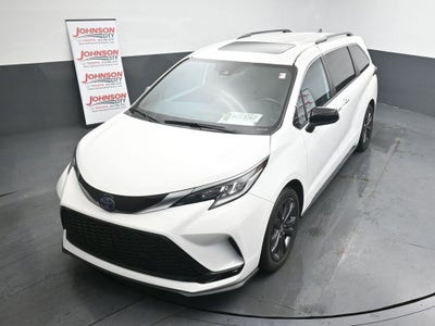 2023 Toyota Sienna XSE 7 Passenger