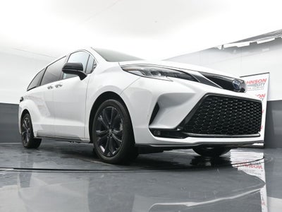 2023 Toyota Sienna XSE 7 Passenger