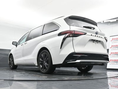 2023 Toyota Sienna XSE 7 Passenger