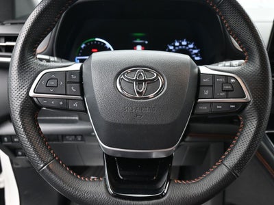 2023 Toyota Sienna XSE 7 Passenger