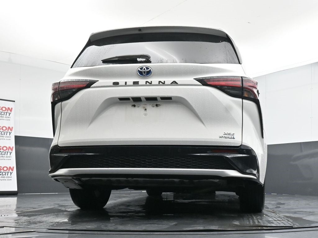 2023 Toyota Sienna XSE 7 Passenger