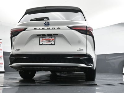 2023 Toyota Sienna XSE 7 Passenger